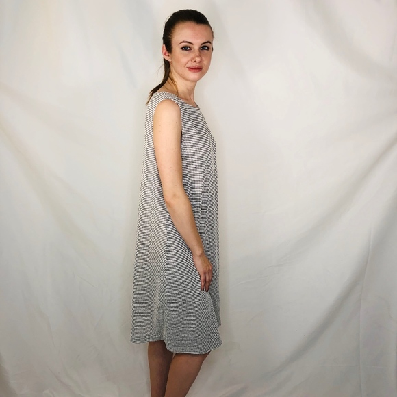 H Halston Illusion Textured Sleeveless Dress 0705 - Picture 2 of 8